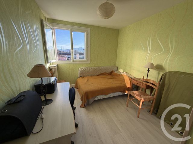 Appartement T4 &agrave; vendre - 5 pi&egrave;ces - 74,81 m2 - Lannemezan - 65 - MIDI-PYRENEES