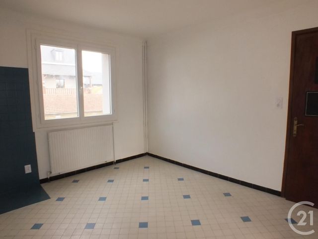 Maison &agrave; louer - 3 pi&egrave;ces - 148 m2 - Lannemezan - 65 - MIDI-PYRENEES