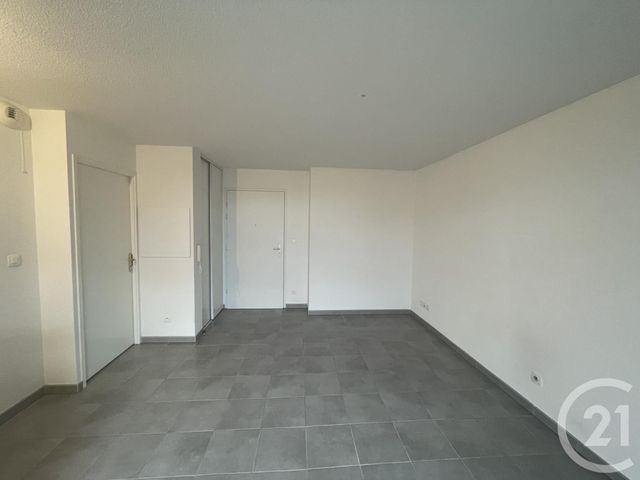 Appartement F2 &agrave; louer - 2 pi&egrave;ces - 37,25 m2 - Lannemezan - 65 - MIDI-PYRENEES