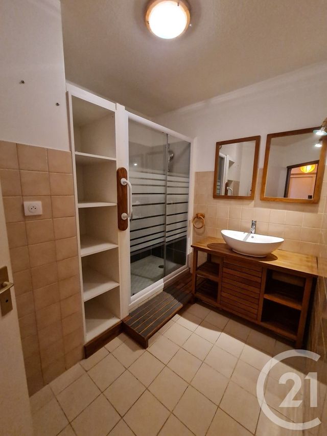 Appartement F2 &agrave; louer - 2 pi&egrave;ces - 59,05 m2 - Lannemezan - 65 - MIDI-PYRENEES