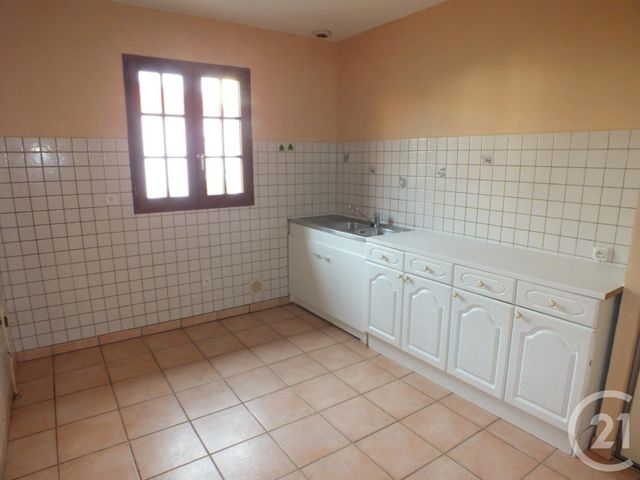 Appartement F3 &agrave; louer - 3 pi&egrave;ces - 86,48 m2 - Lannemezan - 65 - MIDI-PYRENEES