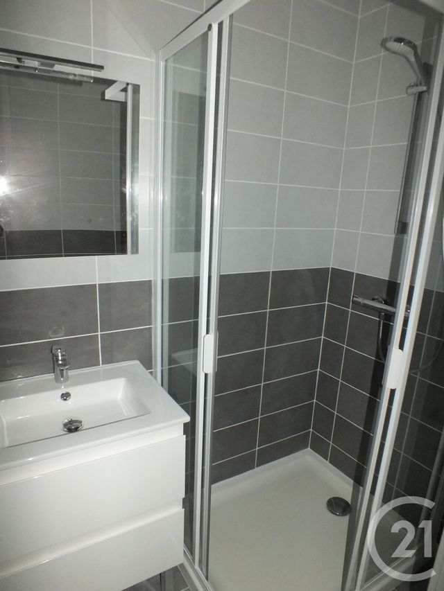 Maison &agrave; louer - 3 pi&egrave;ces - 72,73 m2 - Heches - 65 - MIDI-PYRENEES