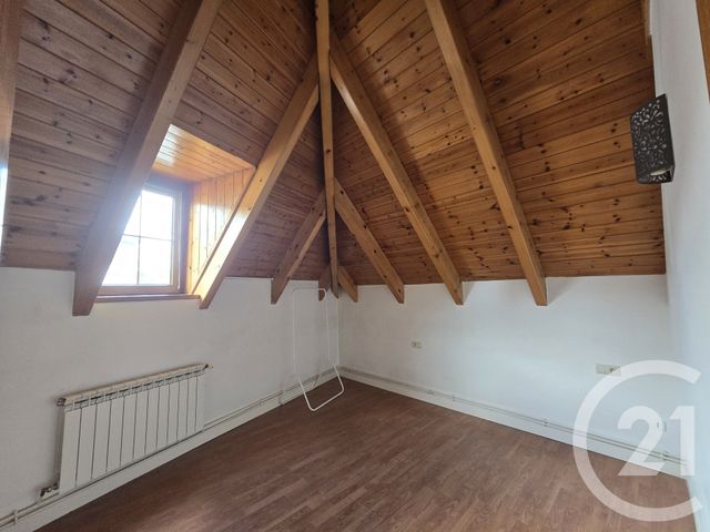 Appartement F2 &agrave; louer - 2 pi&egrave;ces - 35,53 m2 - Lannemezan - 65 - MIDI-PYRENEES