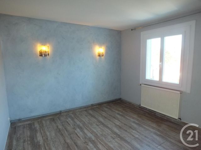 Appartement F3 &agrave; louer - 3 pi&egrave;ces - 68,14 m2 - Lannemezan - 65 - MIDI-PYRENEES