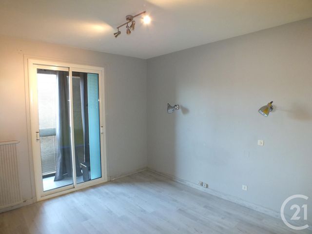 Appartement F3 &agrave; louer - 3 pi&egrave;ces - 68,14 m2 - Lannemezan - 65 - MIDI-PYRENEES