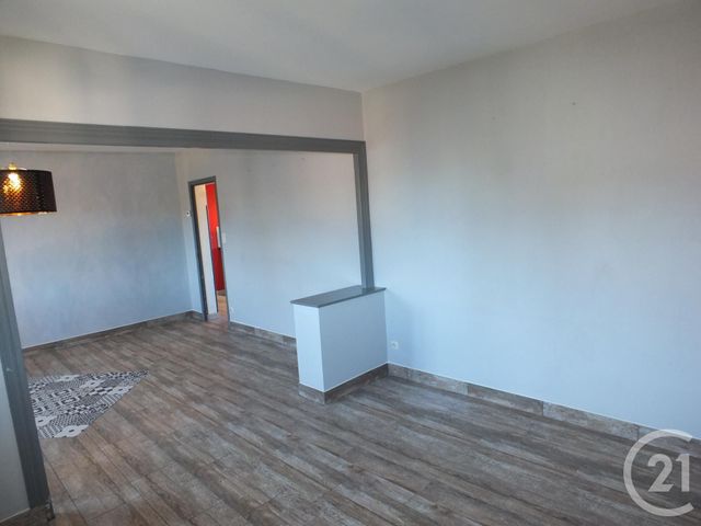 Appartement F3 &agrave; louer - 3 pi&egrave;ces - 68,14 m2 - Lannemezan - 65 - MIDI-PYRENEES