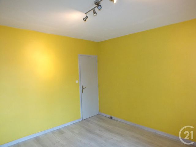 Appartement F3 &agrave; louer - 3 pi&egrave;ces - 68,14 m2 - Lannemezan - 65 - MIDI-PYRENEES