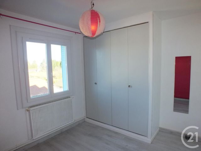 Appartement F3 &agrave; louer - 3 pi&egrave;ces - 68,14 m2 - Lannemezan - 65 - MIDI-PYRENEES