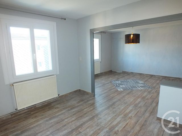 Appartement F3 &agrave; louer - 3 pi&egrave;ces - 68,14 m2 - Lannemezan - 65 - MIDI-PYRENEES