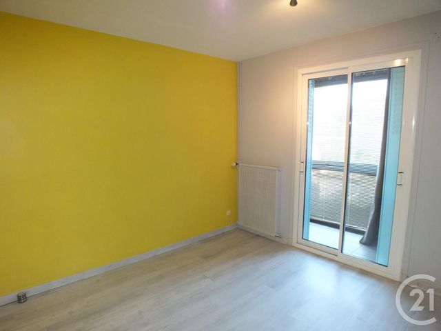 Appartement F3 &agrave; louer - 3 pi&egrave;ces - 68,14 m2 - Lannemezan - 65 - MIDI-PYRENEES