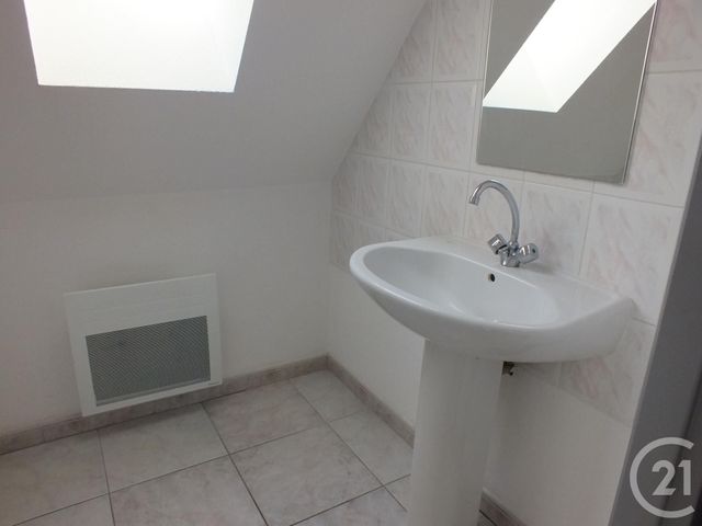 Appartement F2 &agrave; louer - 2 pi&egrave;ces - 39,92 m2 - La Barthe De Neste - 65 - MIDI-PYRENEES