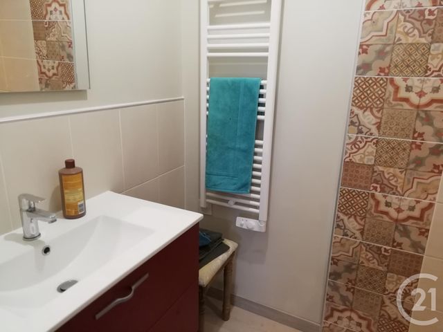 Maison &agrave; louer - 4 pi&egrave;ces - 120 m2 - Capvern Les Bains - 65 - MIDI-PYRENEES