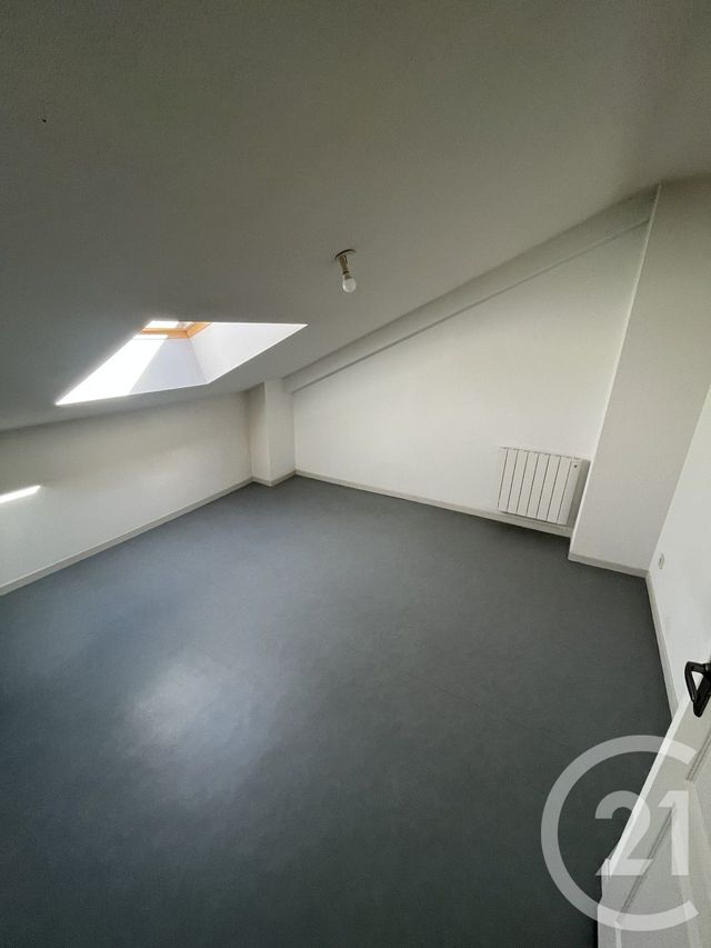 Appartement F3 &agrave; louer - 3 pi&egrave;ces - 55,22 m2 - Lannemezan - 65 - MIDI-PYRENEES