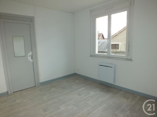 Appartement F2 &agrave; louer - 2 pi&egrave;ces - 39,28 m2 - Lannemezan - 65 - MIDI-PYRENEES