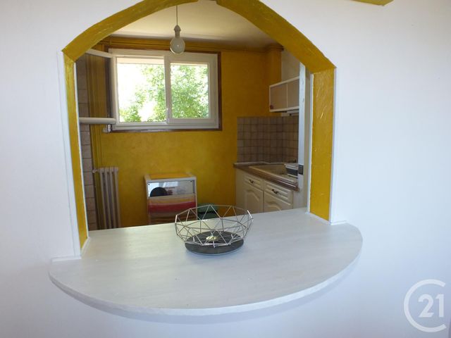 Appartement F3 &agrave; louer - 3 pi&egrave;ces - 60 m2 - Lannemezan - 65 - MIDI-PYRENEES