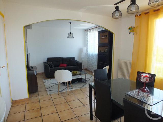 Appartement F3 &agrave; louer - 3 pi&egrave;ces - 60 m2 - Lannemezan - 65 - MIDI-PYRENEES