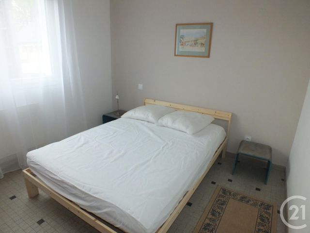 Appartement F2 &agrave; louer - 2 pi&egrave;ces - 45 m2 - Lannemezan - 65 - MIDI-PYRENEES