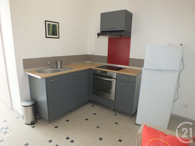 Appartement F2 &agrave; louer - 2 pi&egrave;ces - 45 m2 - Lannemezan - 65 - MIDI-PYRENEES