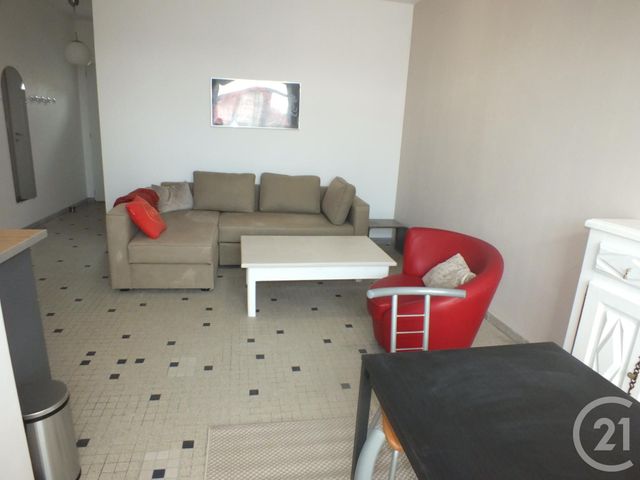 Appartement F2 &agrave; louer - 2 pi&egrave;ces - 45 m2 - Lannemezan - 65 - MIDI-PYRENEES