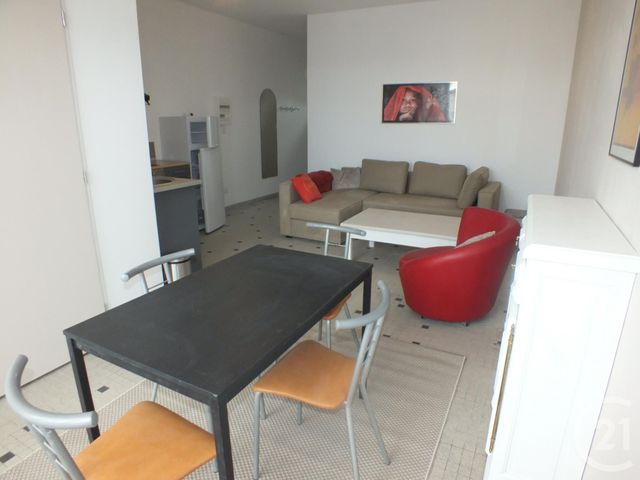 Appartement F2 &agrave; louer - 2 pi&egrave;ces - 45 m2 - Lannemezan - 65 - MIDI-PYRENEES