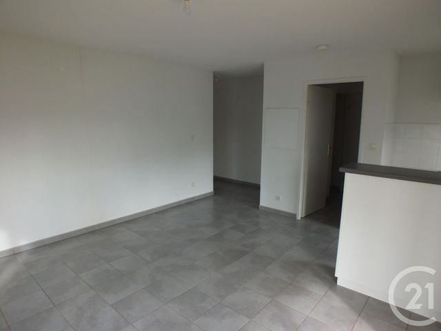 Appartement F3 &agrave; louer - 3 pi&egrave;ces - 55,72 m2 - Lannemezan - 65 - MIDI-PYRENEES