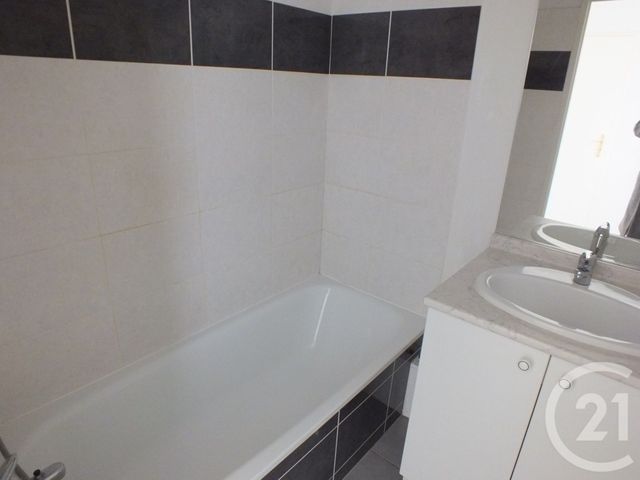 Appartement F3 &agrave; louer - 3 pi&egrave;ces - 55,72 m2 - Lannemezan - 65 - MIDI-PYRENEES