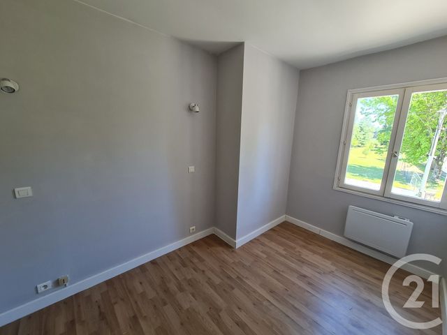 Appartement F4 &agrave; louer - 4 pi&egrave;ces - 68,45 m2 - Tuzaguet - 65 - MIDI-PYRENEES
