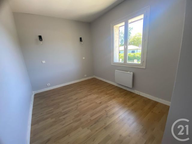 Appartement F4 &agrave; louer - 4 pi&egrave;ces - 68,45 m2 - Tuzaguet - 65 - MIDI-PYRENEES