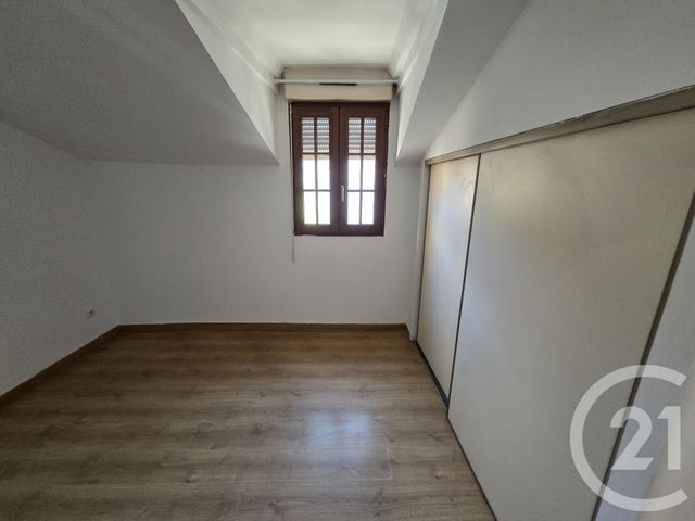 Appartement F2 &agrave; louer - 2 pi&egrave;ces - 41,61 m2 - Lannemezan - 65 - MIDI-PYRENEES