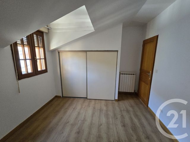 Appartement F2 &agrave; louer - 2 pi&egrave;ces - 41,61 m2 - Lannemezan - 65 - MIDI-PYRENEES