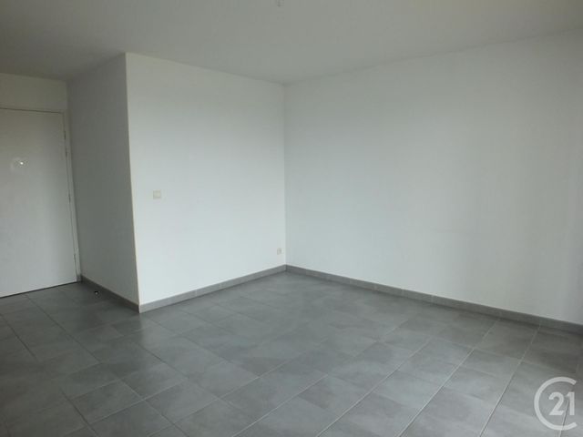 Appartement F2 &agrave; louer - 2 pi&egrave;ces - 36,32 m2 - Lannemezan - 65 - MIDI-PYRENEES