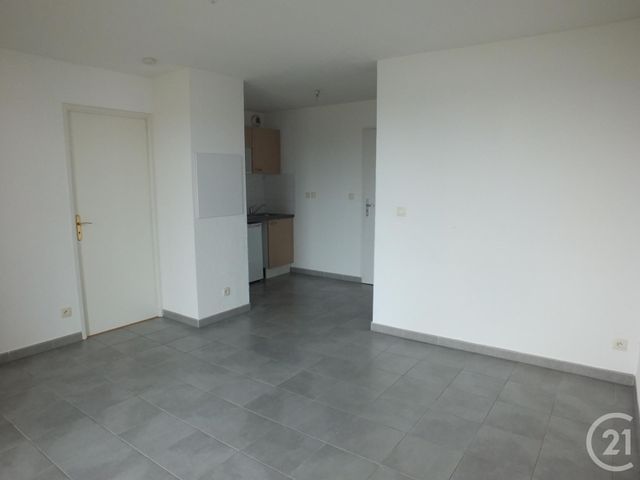 Appartement F2 &agrave; louer - 2 pi&egrave;ces - 36,32 m2 - Lannemezan - 65 - MIDI-PYRENEES
