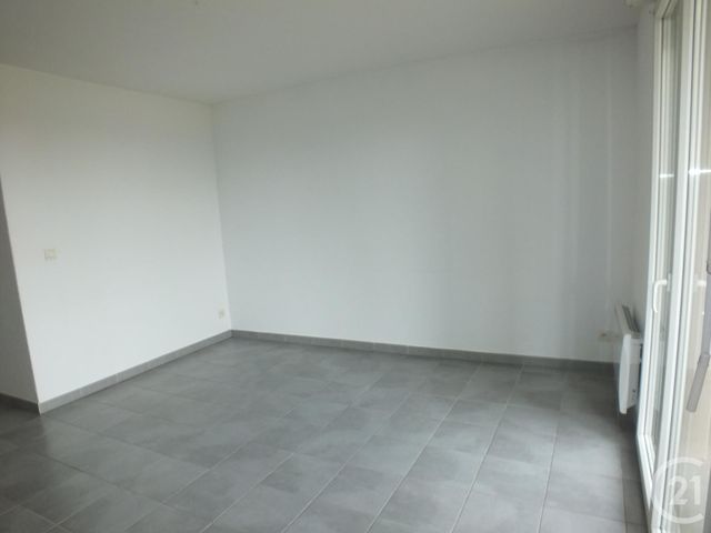 Appartement F2 &agrave; louer - 2 pi&egrave;ces - 36,32 m2 - Lannemezan - 65 - MIDI-PYRENEES