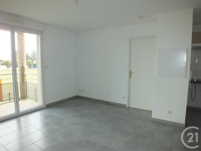 Appartement F2 &agrave; louer - 2 pi&egrave;ces - 36,32 m2 - Lannemezan - 65 - MIDI-PYRENEES