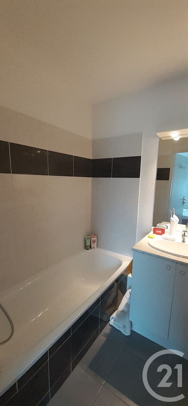 Appartement F2 &agrave; louer - 2 pi&egrave;ces - 36,32 m2 - Lannemezan - 65 - MIDI-PYRENEES