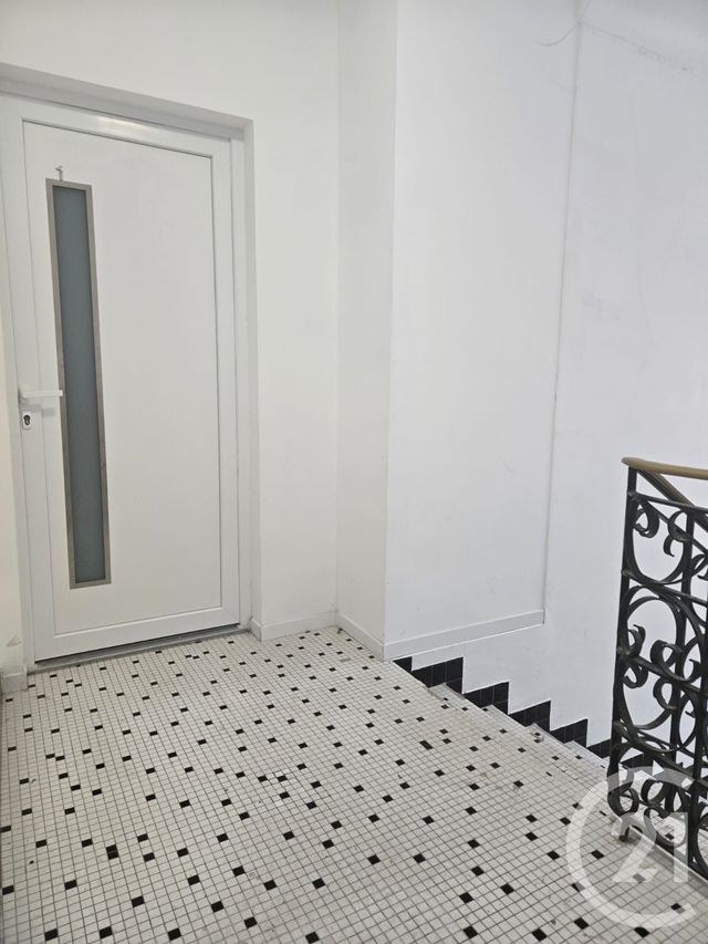 Appartement F4 &agrave; louer - 4 pi&egrave;ces - 86,50 m2 - St Laurent De Neste - 65 - MIDI-PYRENEES