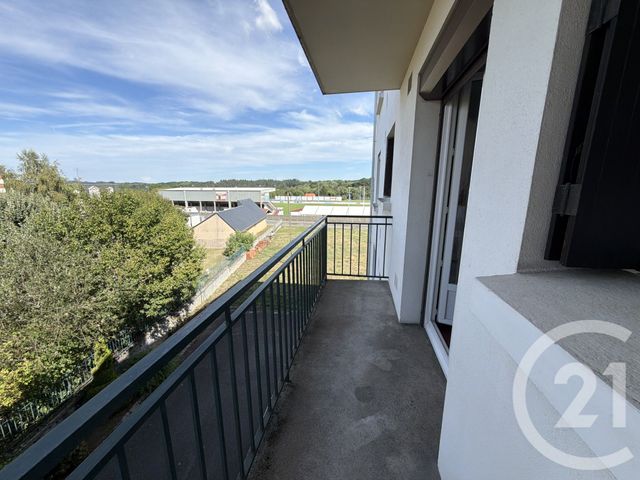 Appartement F3 &agrave; louer - 3 pi&egrave;ces - 73,09 m2 - Lannemezan - 65 - MIDI-PYRENEES