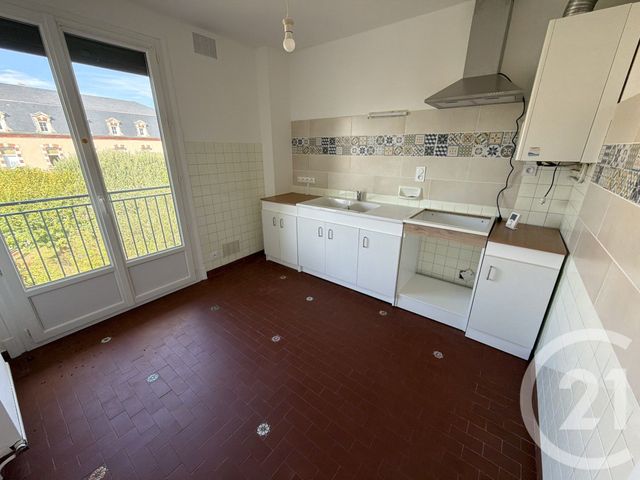 Appartement F3 &agrave; louer - 3 pi&egrave;ces - 73,09 m2 - Lannemezan - 65 - MIDI-PYRENEES