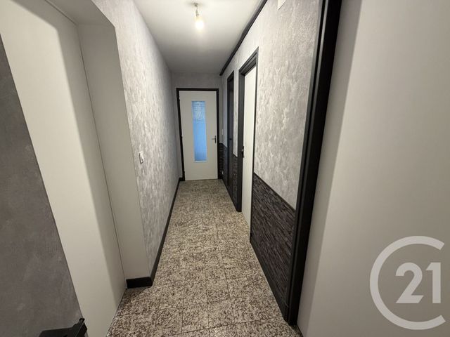 Appartement F3 &agrave; louer - 3 pi&egrave;ces - 73,09 m2 - Lannemezan - 65 - MIDI-PYRENEES