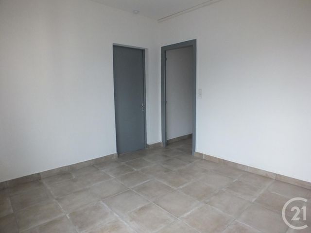 Appartement F3 &agrave; louer - 3 pi&egrave;ces - 79,91 m2 - Lannemezan - 65 - MIDI-PYRENEES