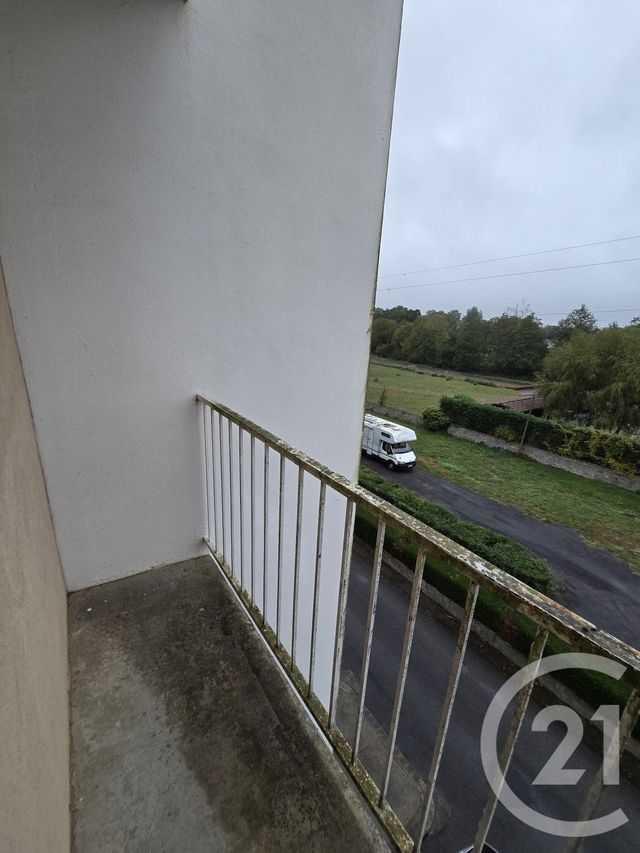 Appartement F3 &agrave; louer - 3 pi&egrave;ces - 74,14 m2 - Lannemezan - 65 - MIDI-PYRENEES