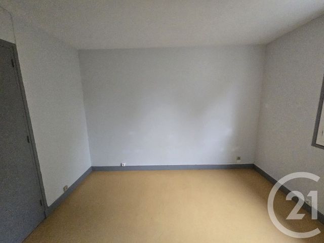 Appartement F3 &agrave; louer - 3 pi&egrave;ces - 74,14 m2 - Lannemezan - 65 - MIDI-PYRENEES