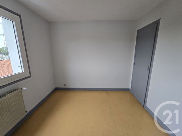 Appartement F3 &agrave; louer - 3 pi&egrave;ces - 74,14 m2 - Lannemezan - 65 - MIDI-PYRENEES