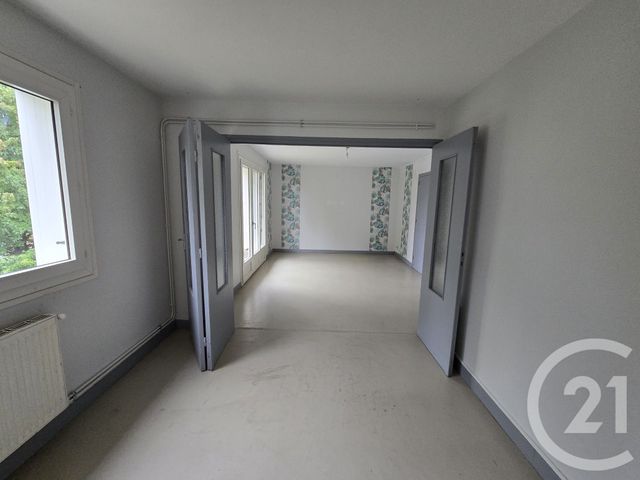 Appartement F3 &agrave; louer - 3 pi&egrave;ces - 74,14 m2 - Lannemezan - 65 - MIDI-PYRENEES