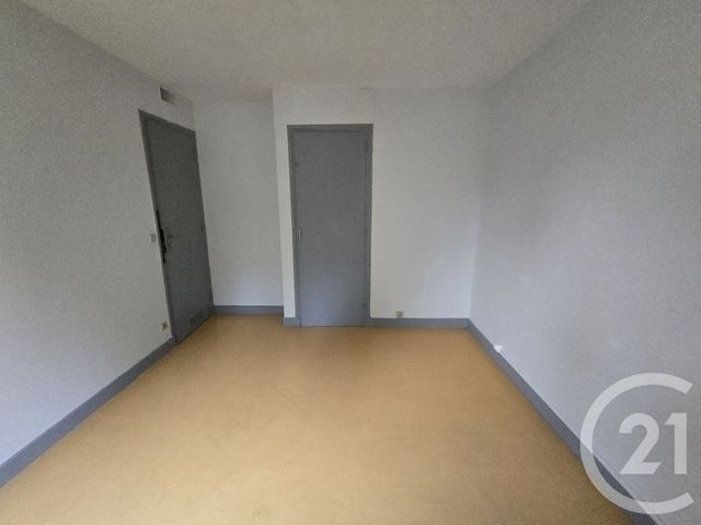 Appartement F3 &agrave; louer - 3 pi&egrave;ces - 74,14 m2 - Lannemezan - 65 - MIDI-PYRENEES
