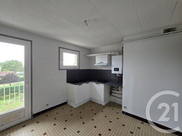 Appartement F3 &agrave; louer - 3 pi&egrave;ces - 74,14 m2 - Lannemezan - 65 - MIDI-PYRENEES
