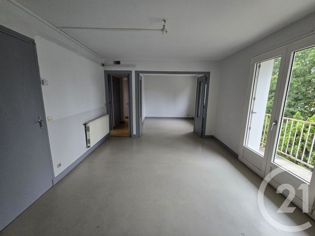 Appartement F3 &agrave; louer - 3 pi&egrave;ces - 74,14 m2 - Lannemezan - 65 - MIDI-PYRENEES