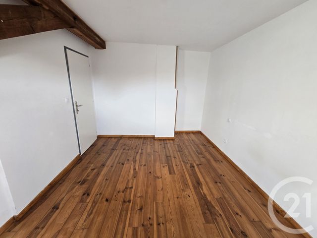 Appartement F3 &agrave; louer - 3 pi&egrave;ces - 67 m2 - Lannemezan - 65 - MIDI-PYRENEES