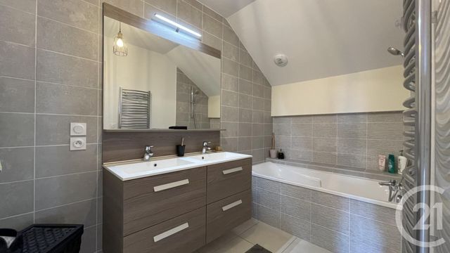 Appartement T5 à vendre - 5 pièces - 137,49 m2 - Annecy Le Vieux - 74 - RHONE-ALPES