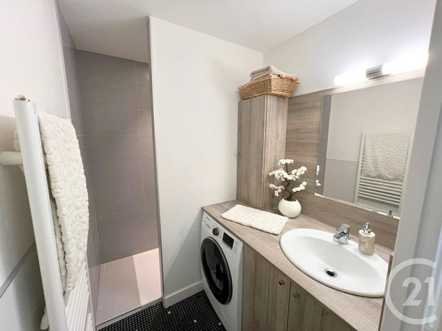 Appartement F3 &agrave; vendre - 3 pi&egrave;ces - 63 m2 - Meythet - 74 - RHONE-ALPES